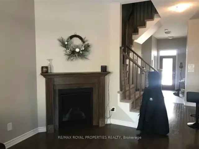 Townhouse For Rent in Kingston, Ontario