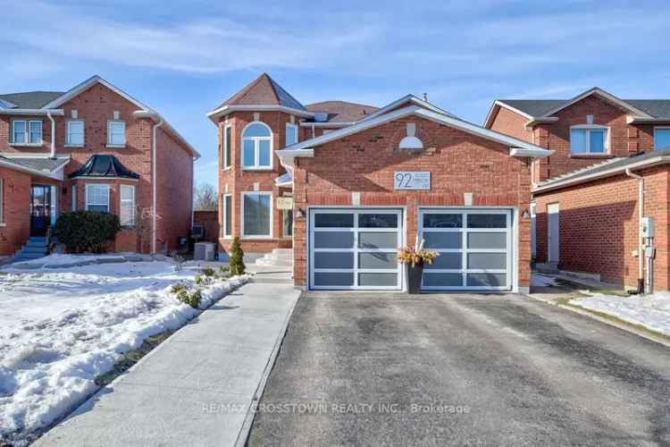 Buy Family Home in Barrie with Modern Kitchen and Pool