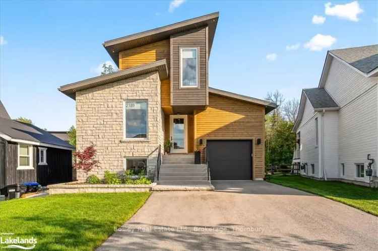 House For Sale in Wasaga Beach, Ontario