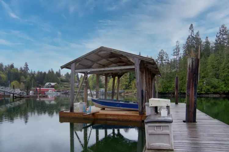 A $1,140,000.00 House/Single Family with 3 bedrooms in Pender Harbour Egmont, Sunshine Coast