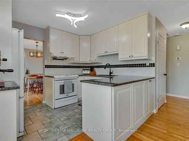 Family Home Peaceful Crescent 3 Bedroom Updated Ensuite Finished Basement