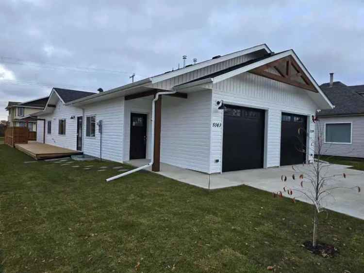 Duplex For Rent in City of Lloydminster, Alberta