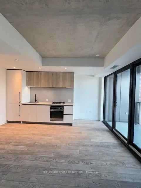 Condo For Rent in 2625, Dundas Street West, Mississauga, Ontario