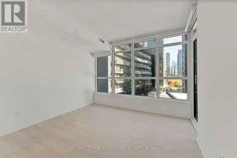 1 room apartment of 67 m² in Toronto