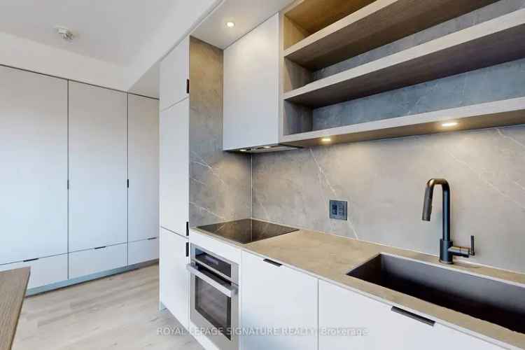 55C Bloor Yorkville Condos 3-Bedroom Suite Near Bloor-Yonge