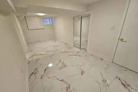 174m² Toronto Basement Apartment - Brand New & Spacious