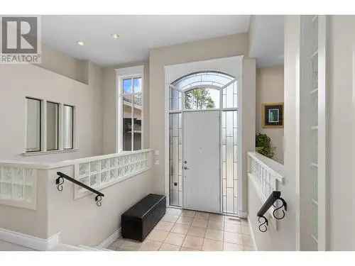 House For Sale In Glenmore - Clifton - Dilworth, Kelowna, British Columbia