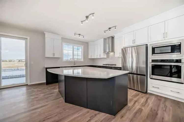 House For Rent in Calgary, Alberta