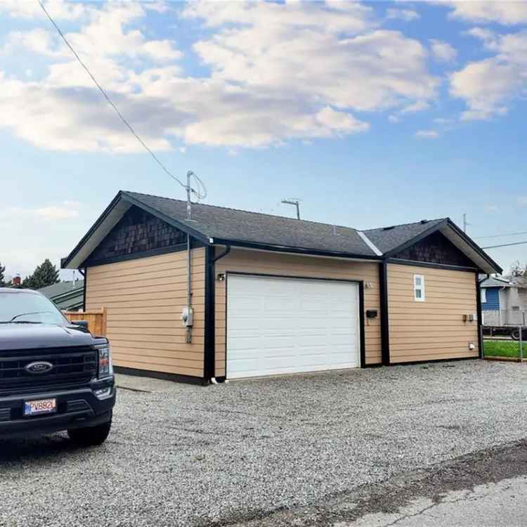 Updated 3 Bed 2 Bath Home with Double Garage - Family Friendly Neighborhood