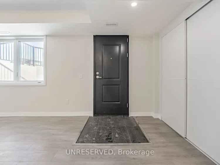 Condo For Sale in Cambridge, Ontario