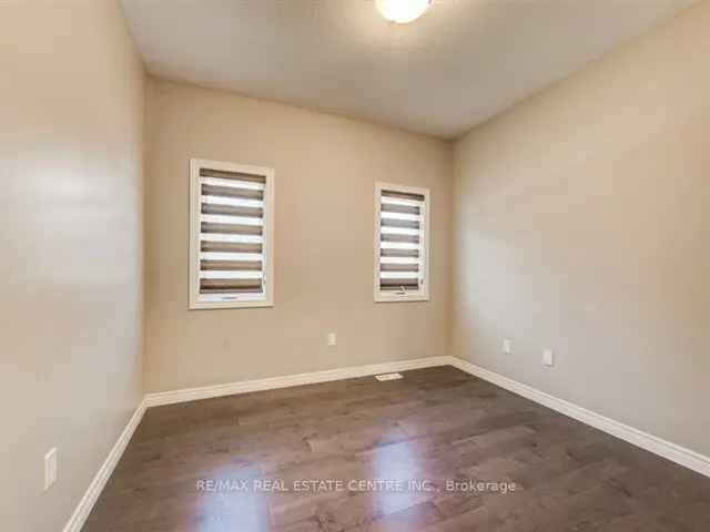 Luxury 4-Bedroom Home in Guelph's Huron Neighborhood