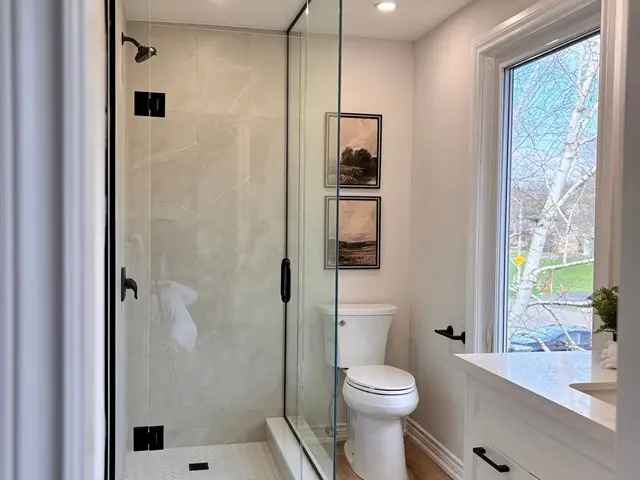 House For Sale in Hamilton, Ontario