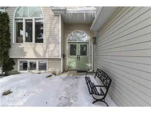 House For Sale In Collingwood, Ontario