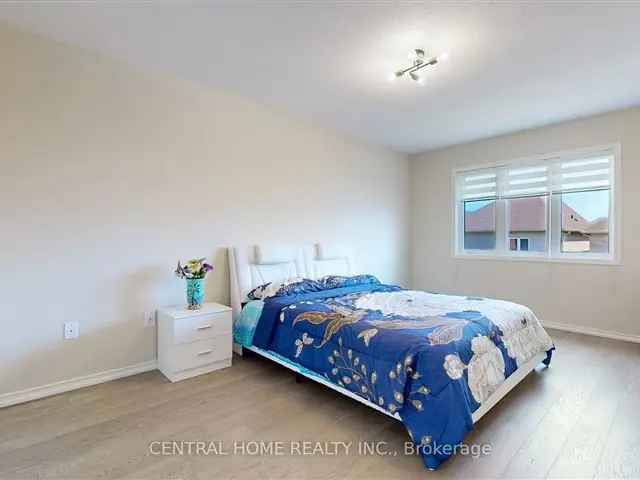 2020 Killarney Model Home Huge Upgrades Near Amenities