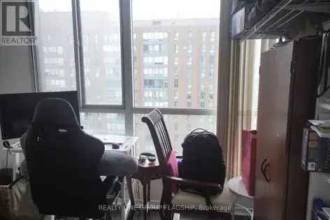 2 rooms apartment of 875 m² in Mississauga