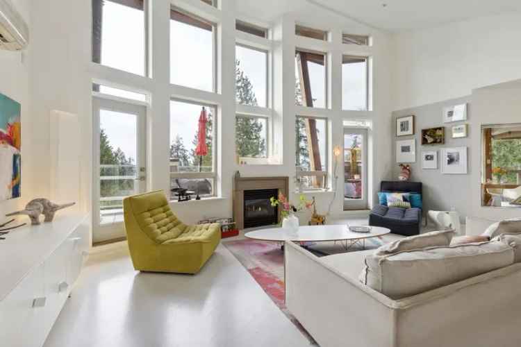 Roche Point Penthouse Condo Ocean Views Gourmet Kitchen 2 Parking