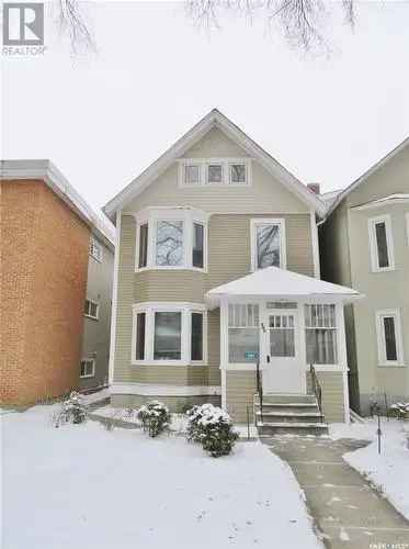 House For Sale In City Park, Saskatoon, Saskatchewan