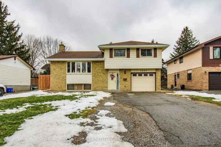 House For Sale in Peterborough, Ontario