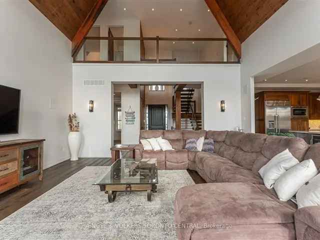 House For Sale in The Blue Mountains, Ontario