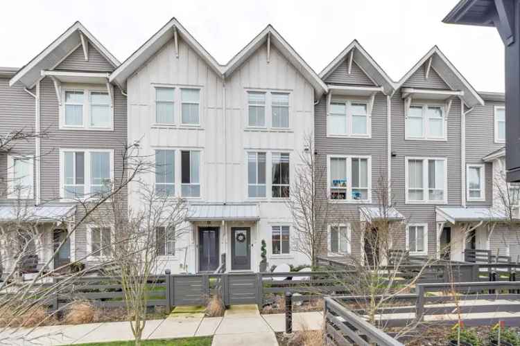 Luxury 3-Bedroom Townhome in Tsawwassen North