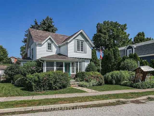 Historic Port Dalhousie Home Near Lake Ontario