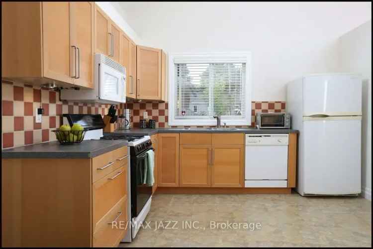 House For Sale in Mississauga, Ontario