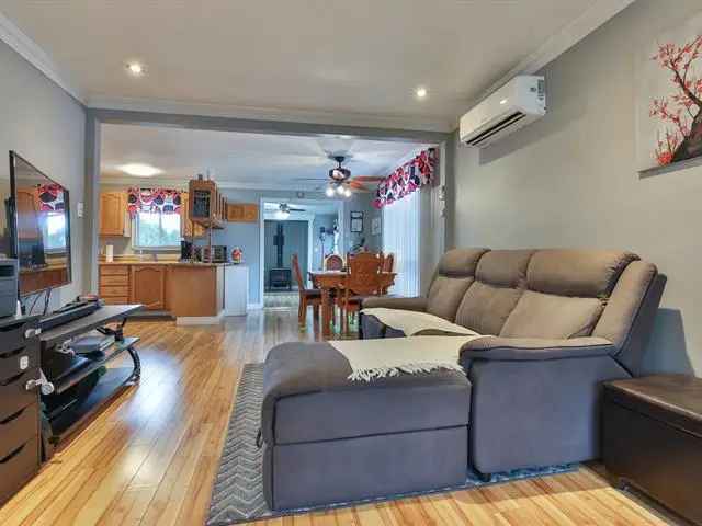 Bungalow for Sale Rue Beaver Noyan