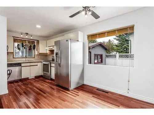 House For Sale In Huntington Hills, Calgary, Alberta