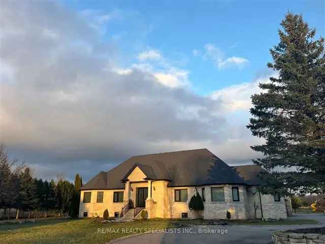 House For Sale in Adjala–Tosorontio, Ontario