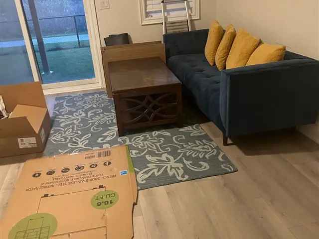 2 Bedroom Walkout Basement Near Walmart and Highway 410