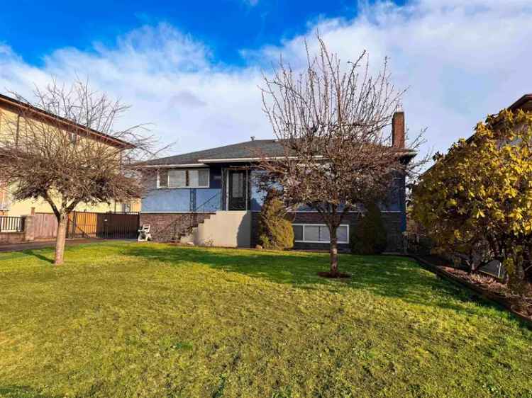 4354 HALLEY Avenue in Burnaby: Burnaby Hospital House for sale (Burnaby South)  : MLS®# R2964361