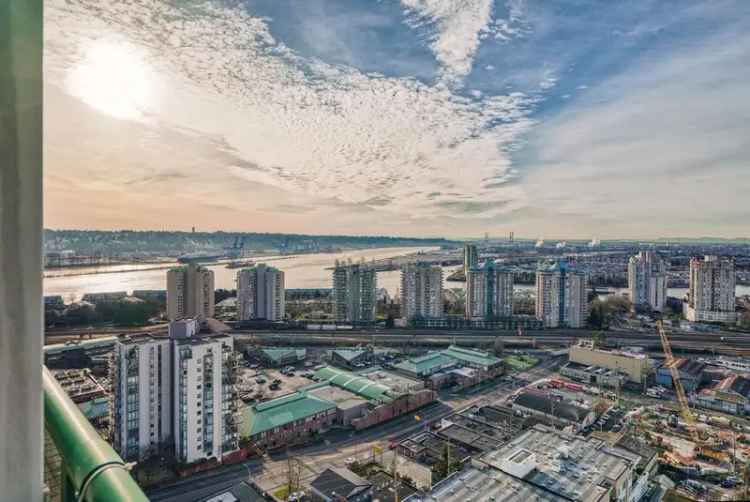 2 Bedroom 2 Bathroom Penthouse in New Westminster near Skytrain