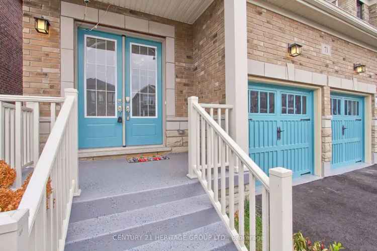 House For Sale in Aurora, Ontario