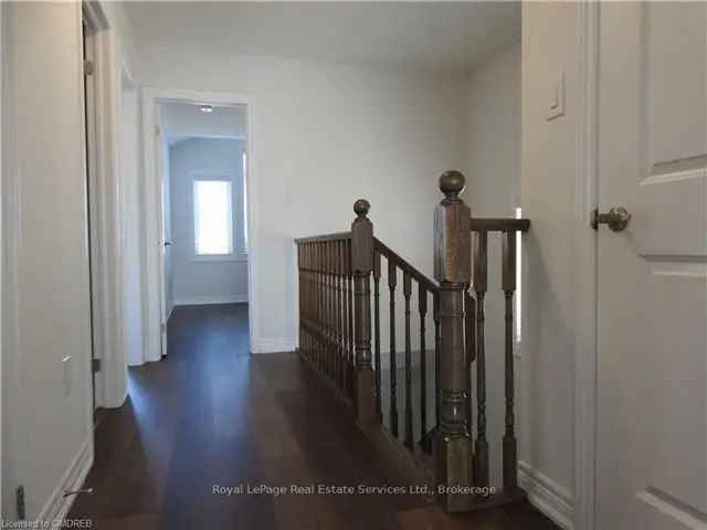 Stylish Townhome in Hunter's Pointe Canal View 1600 sq ft