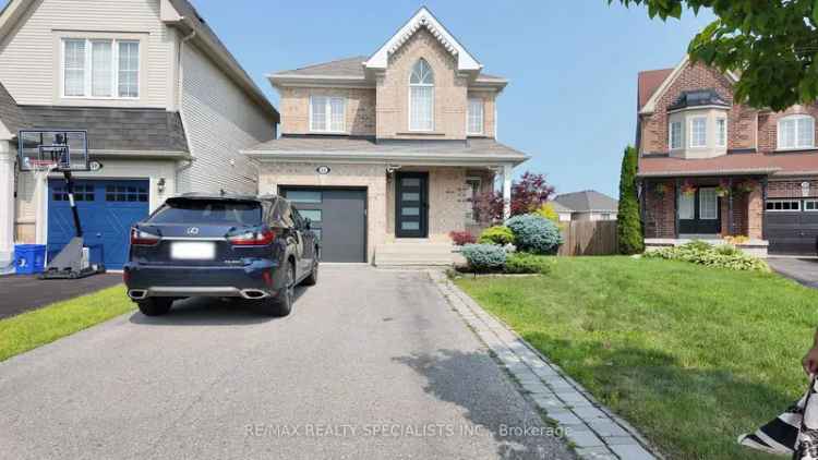 House For Sale in Clarington, Ontario