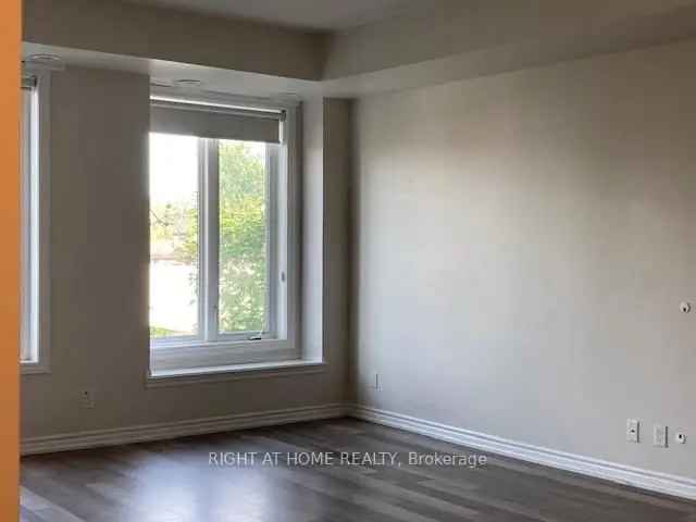1200sqft 2-Bed Townhouse in Minto Southshore Near Humber College
