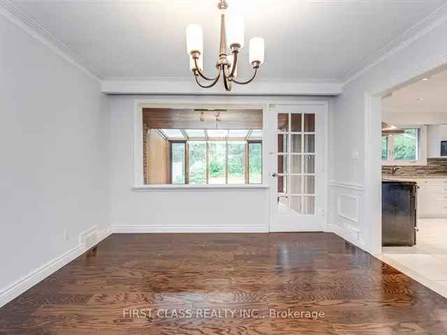 Spacious Bayview Village Home Near Schools and Transit