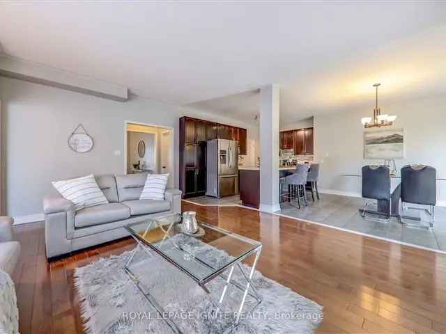 Luxury 4-Bedroom Home in North Oshawa