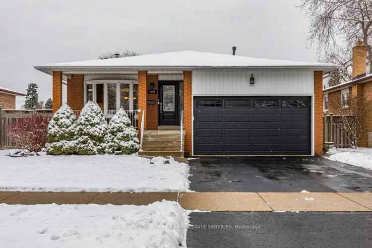 House For Sale in Burlington, Ontario