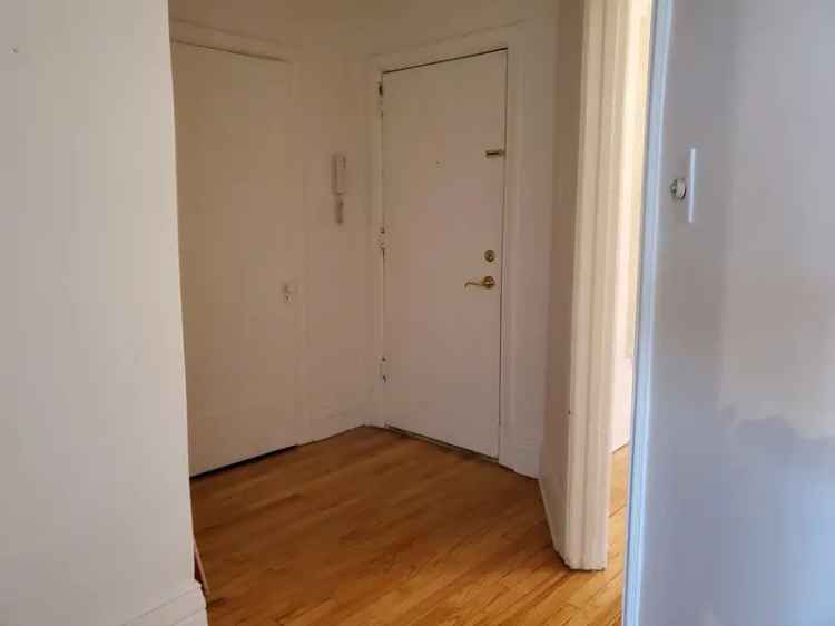 Apartment For Rent in Montreal, Quebec