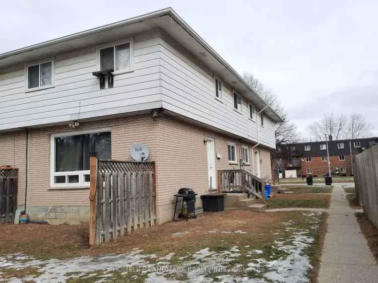 House For Sale in 367, Sandys Street, Chatham, Ontario