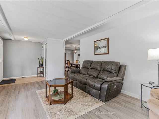 House For Sale in Innisfil, Ontario