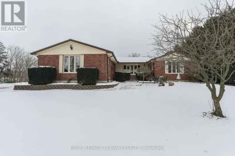 Spacious 5 Bedroom Brick Ranch with Granny Flat near Sparta