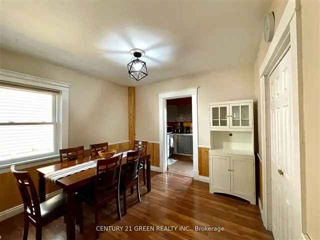 House For Sale in Oshawa, Ontario