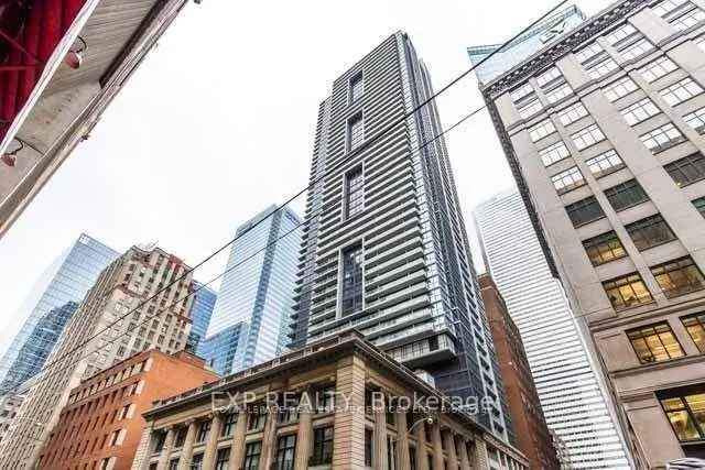 Condo For Rent in 70, Temperance Street, Toronto, Ontario