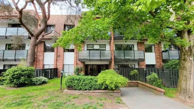 204 1933 W 5TH Avenue in Vancouver: Kitsilano Condo for sale in “SAHLANO PLACE” (Vancouver West)  : MLS®# R2948828