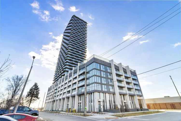 Rent Modern 2 Bedroom Apartment with Toronto Skyline Views in Etobicoke