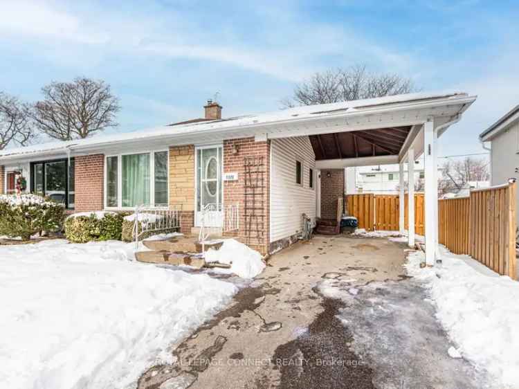 6-Bed Home in Bay Ridges Pickering Near Lake and Go Train