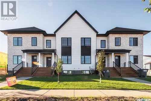 Luxury Townhouse For Sale in Aspen Ridge Saskatoon