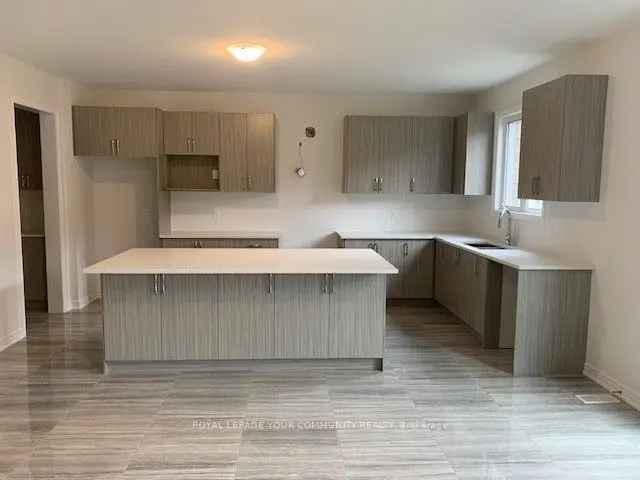 House For Sale in Georgina, Ontario